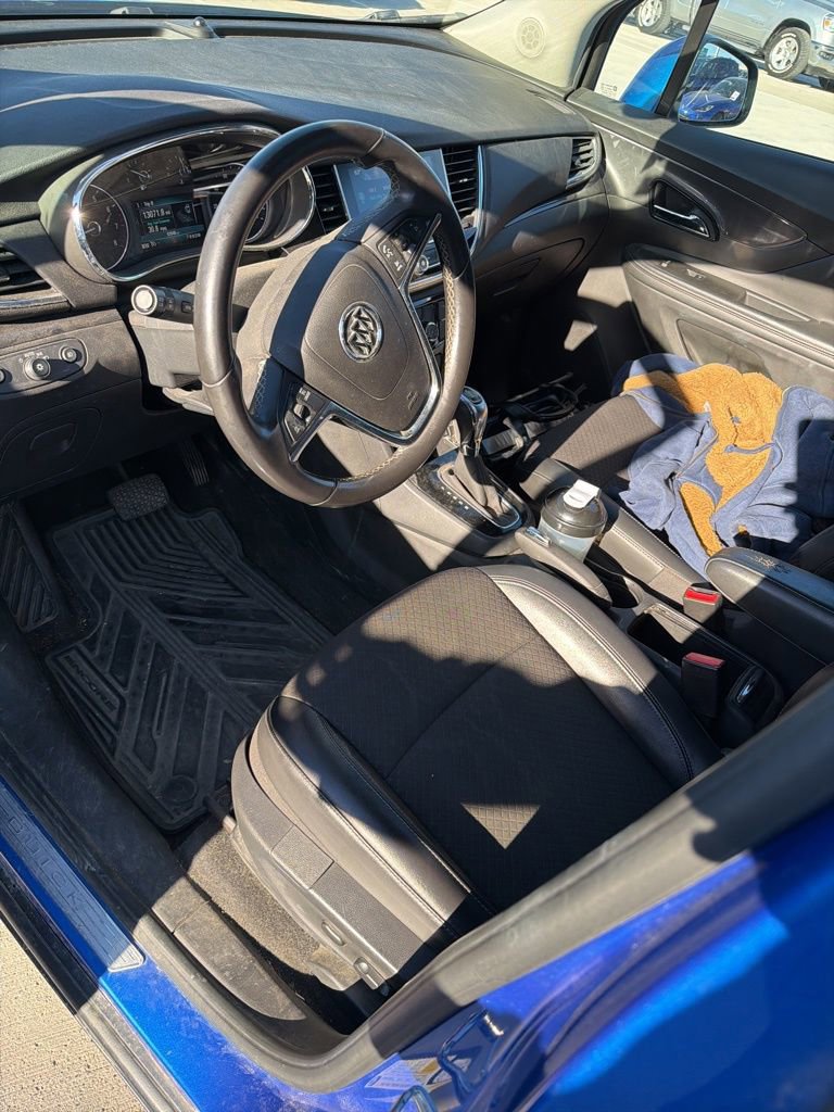 Used 2018 Buick Encore Sport Touring image 6