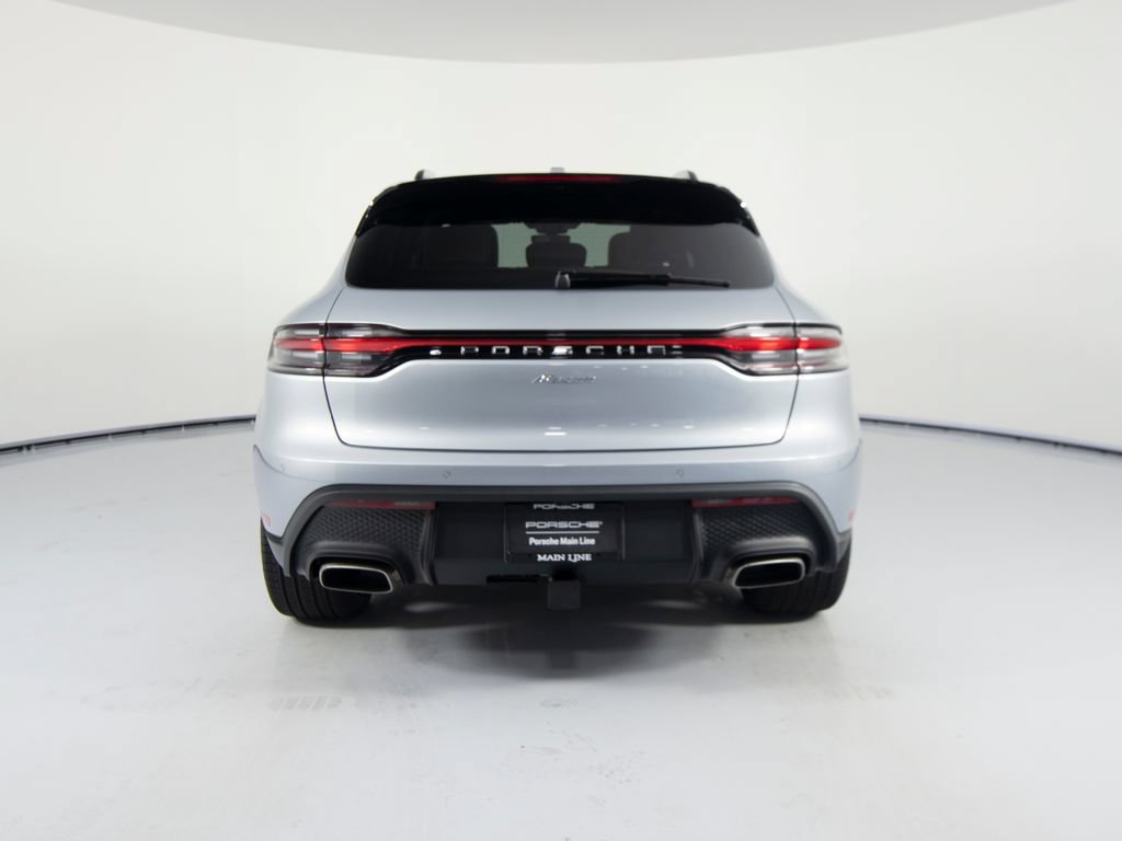 New 2026 Porsche Macan AWD/4WD image 9