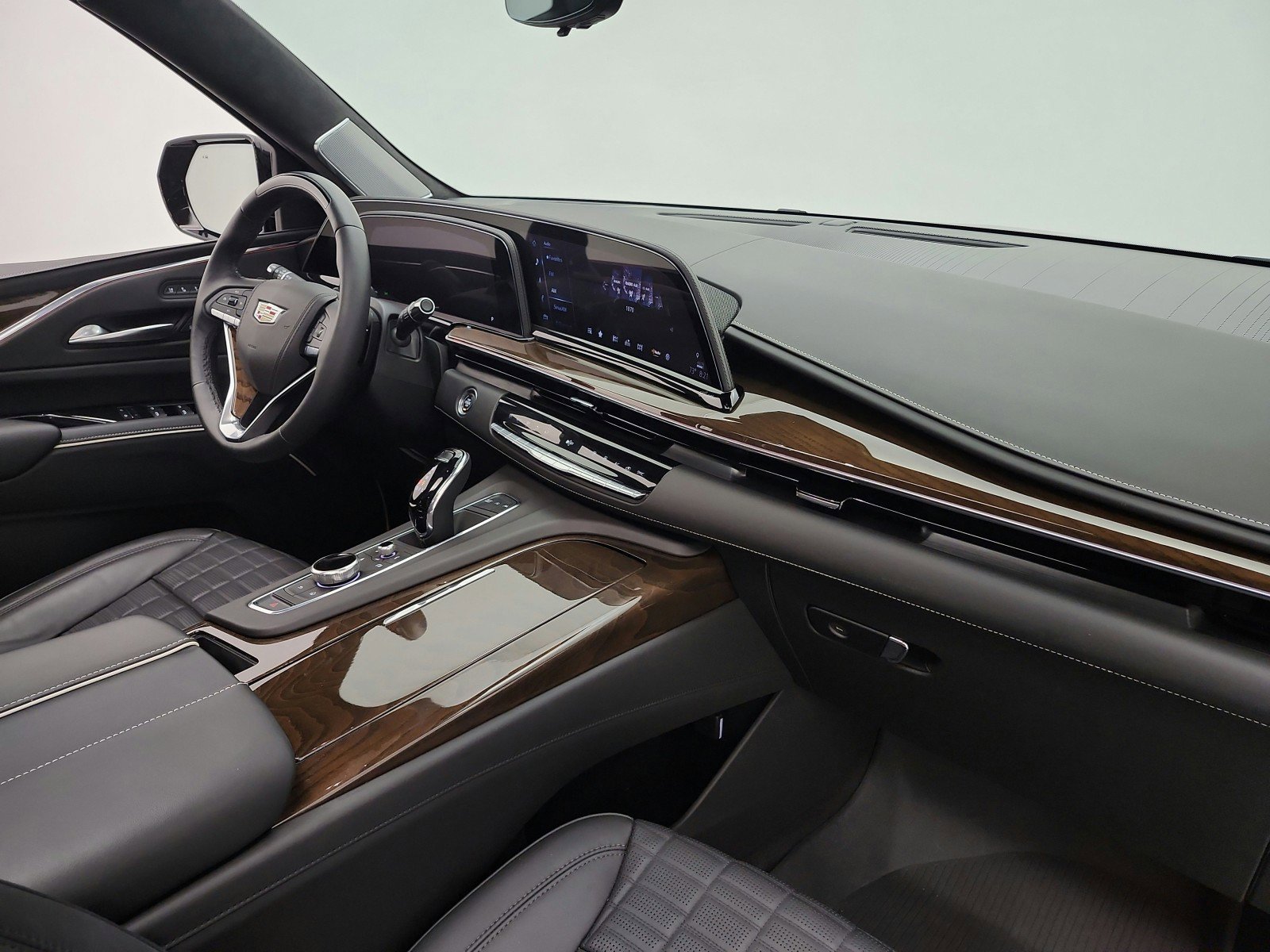 Used 2023 Cadillac Escalade ESV Sport Platinum w/ LPO, ONYX Package image 20