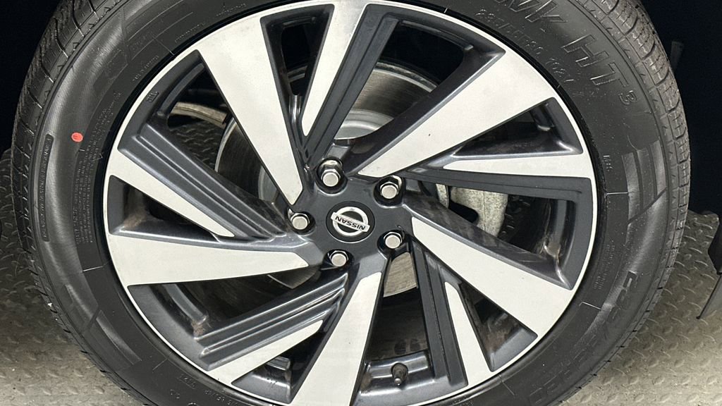 Used 2022 Nissan Murano SL w/ SL Moonroof Package image 23