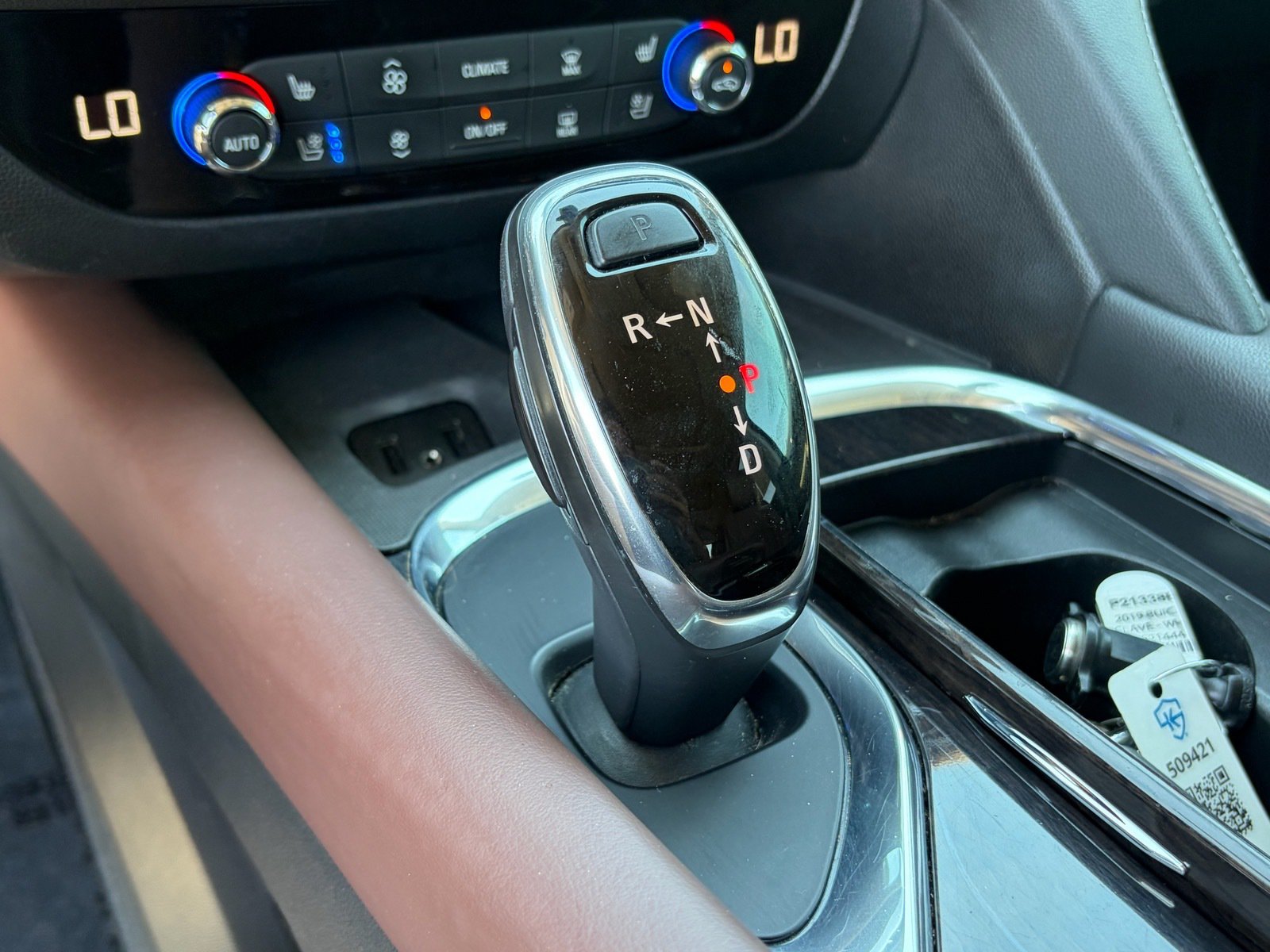 Used 2019 Buick Enclave Avenir w/ Trailering Package, 5000 lbs. AWD/4WD image 27