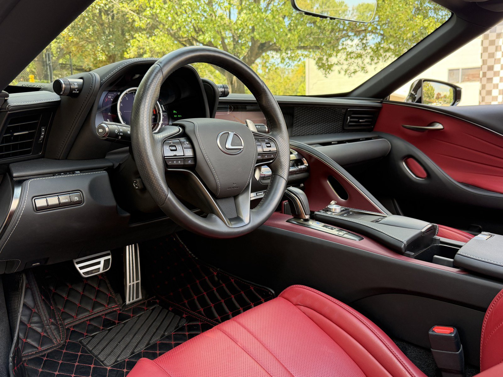 Used 2021 Lexus LC 500 Convertible w/ Touring Package RWD image 15