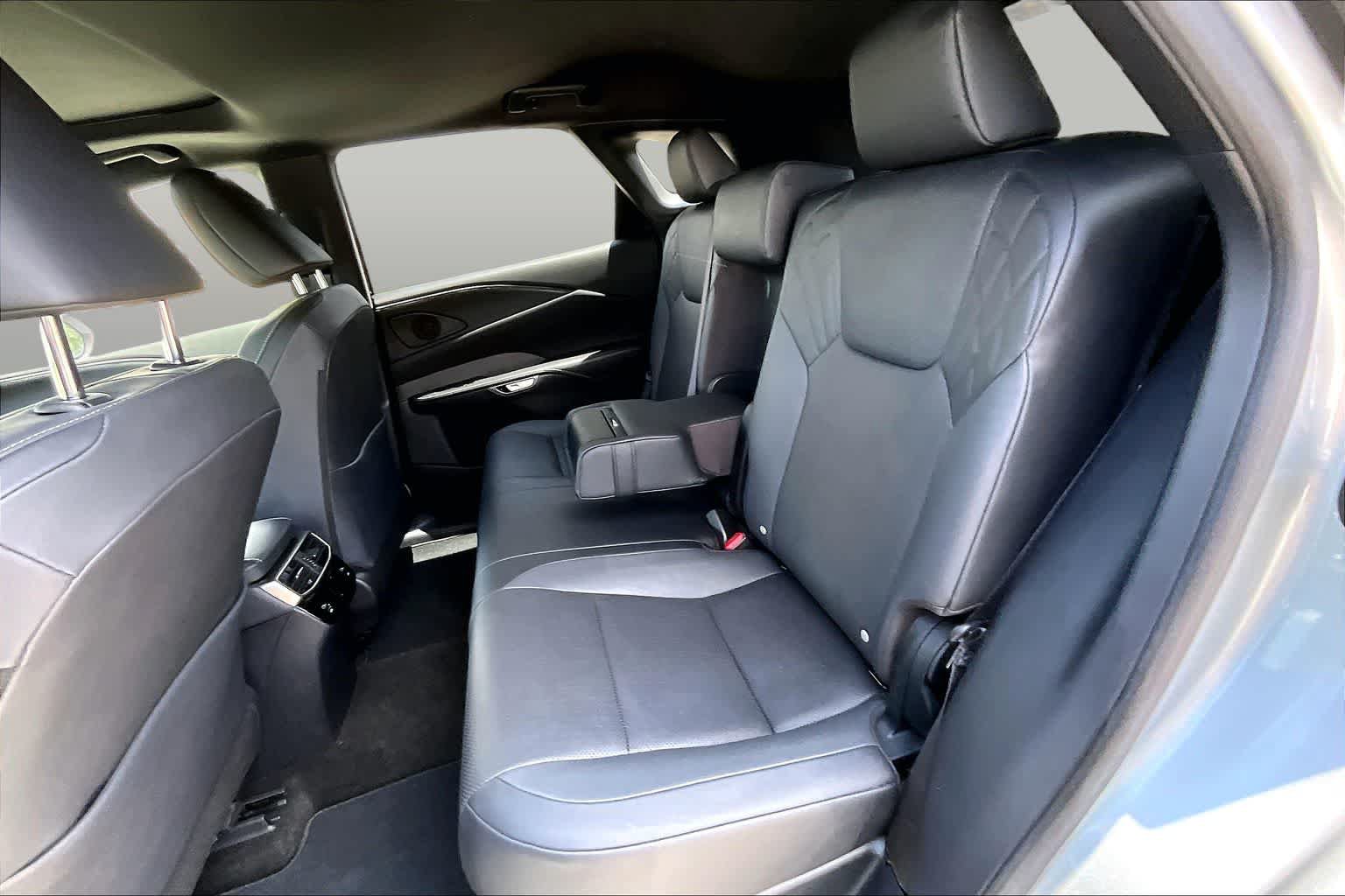 Used 2025 Lexus RX 350 Premium w/ Accessory Package (Z1) FWD image 21