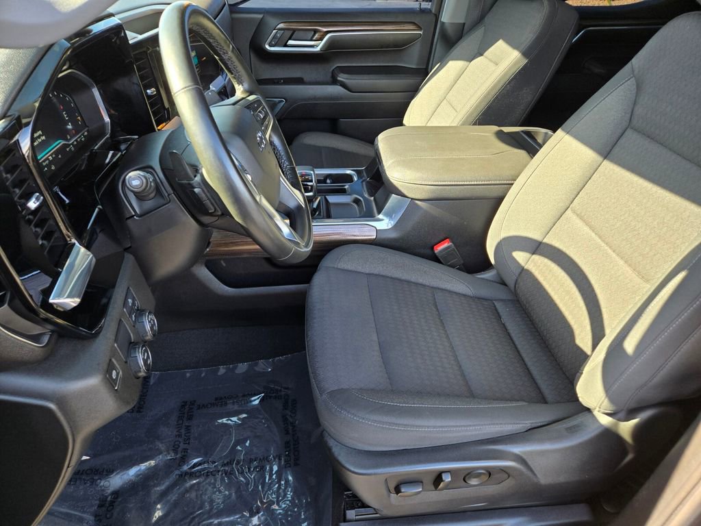 Used 2023 Chevrolet Silverado 1500 RST RWD image 10