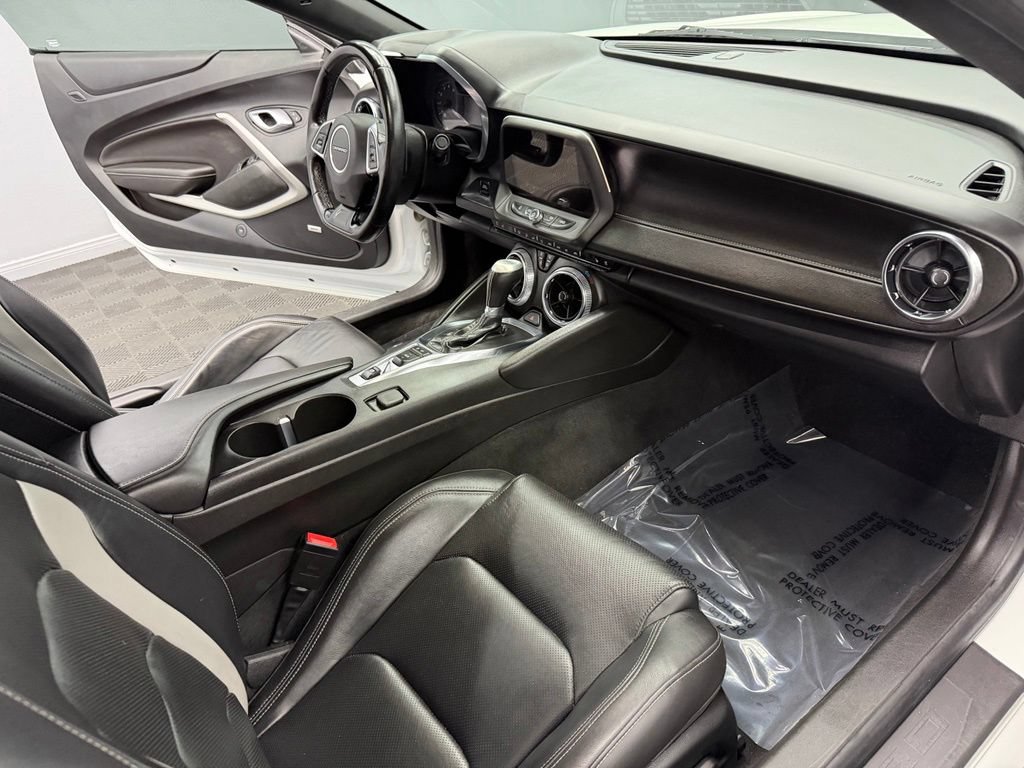 Used 2022 Chevrolet Camaro LT w/ RS Package RWD image 43
