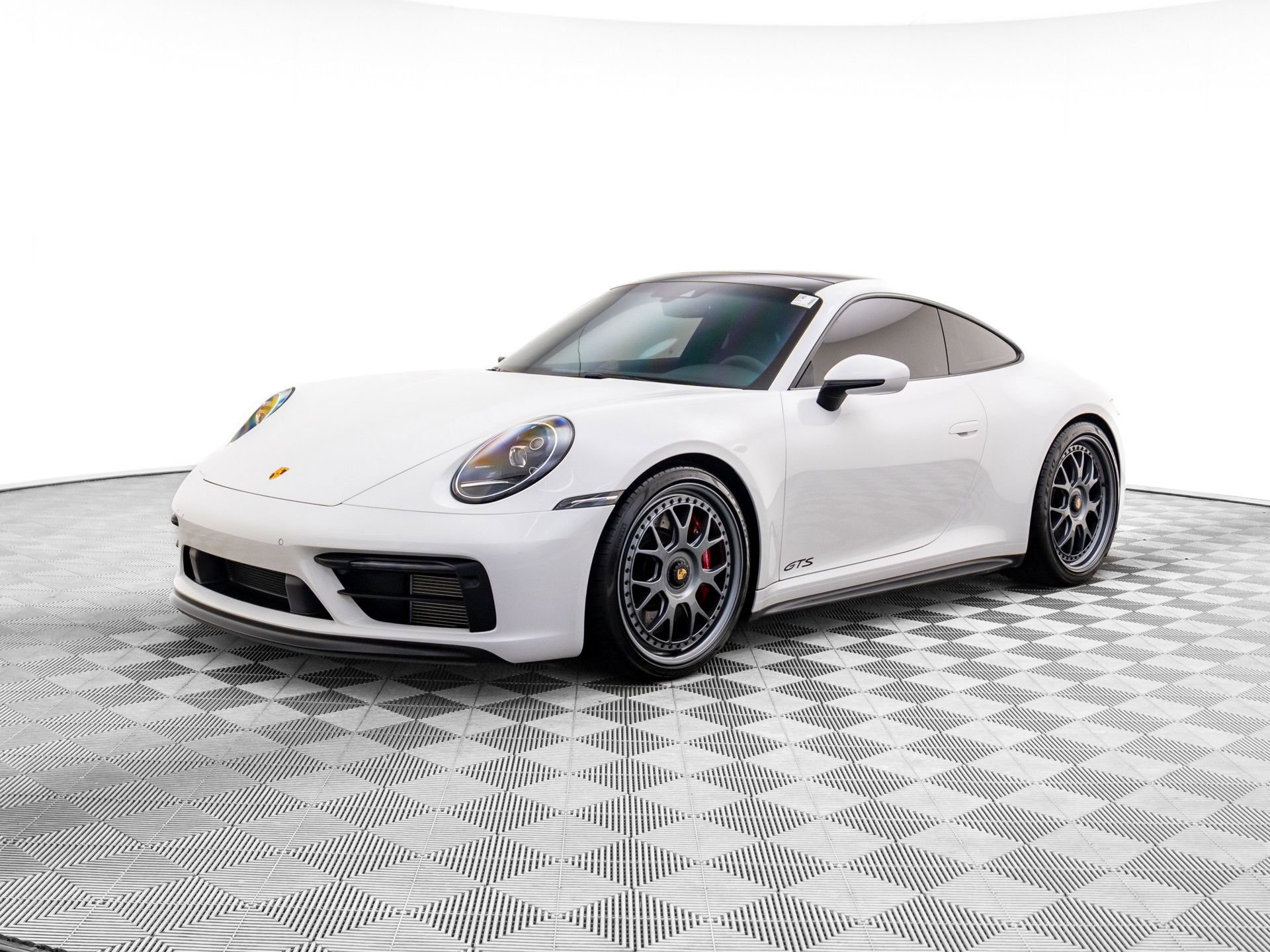Certified 2024 Porsche 911 Carrera 4 GTS image 1