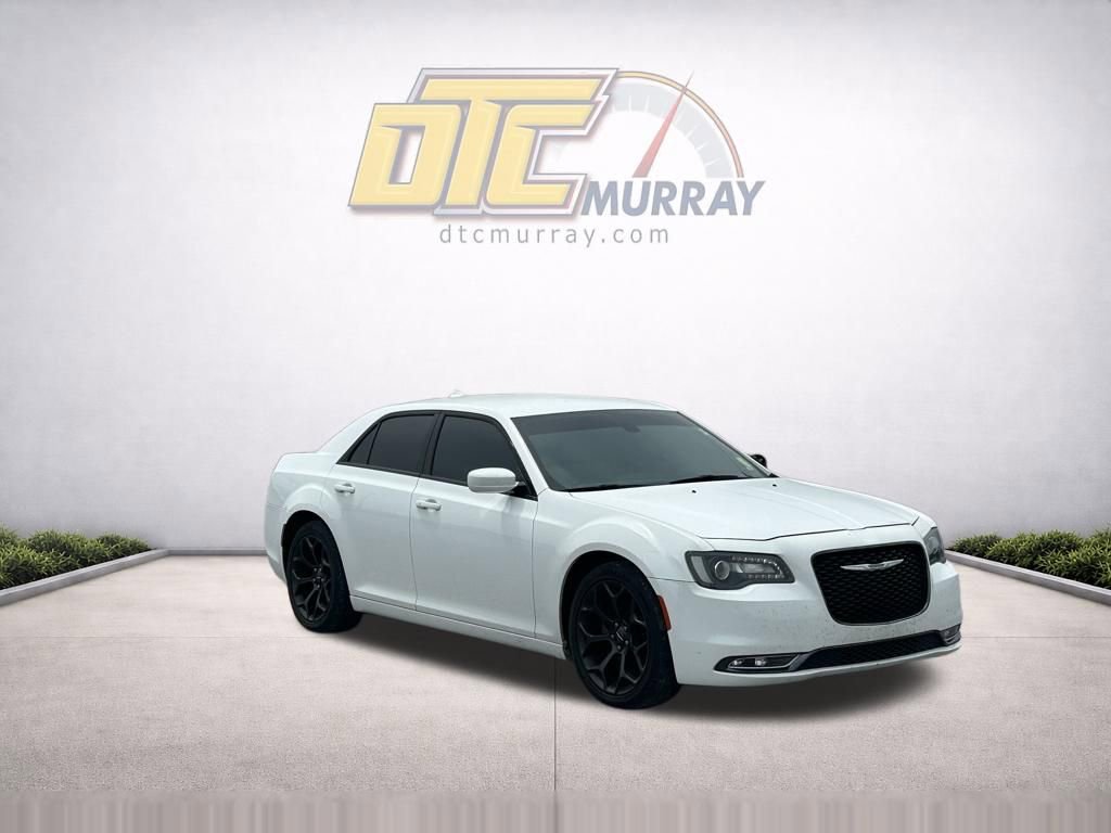 Used 2019 Chrysler 300 S RWD image 3