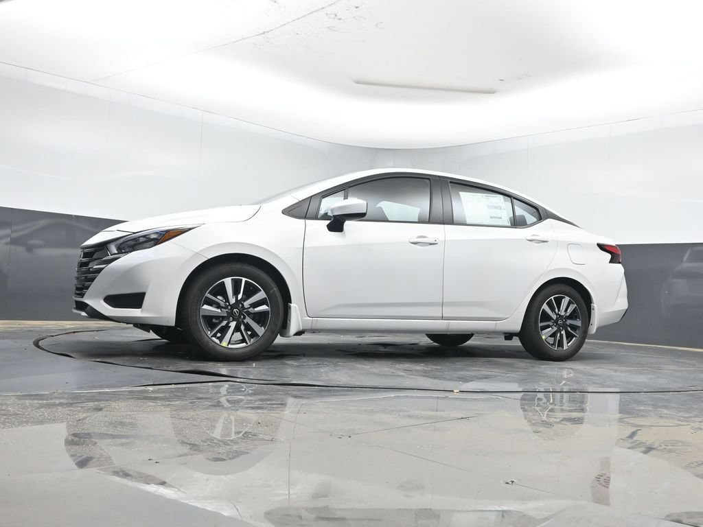 Used 2025 Nissan Versa SV w/ Trunk Package FWD image 10