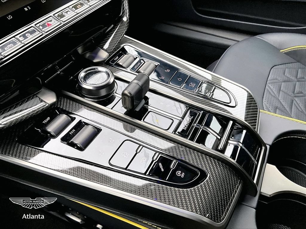 New 2026 Aston Martin Vanquish Convertible RWD image 8