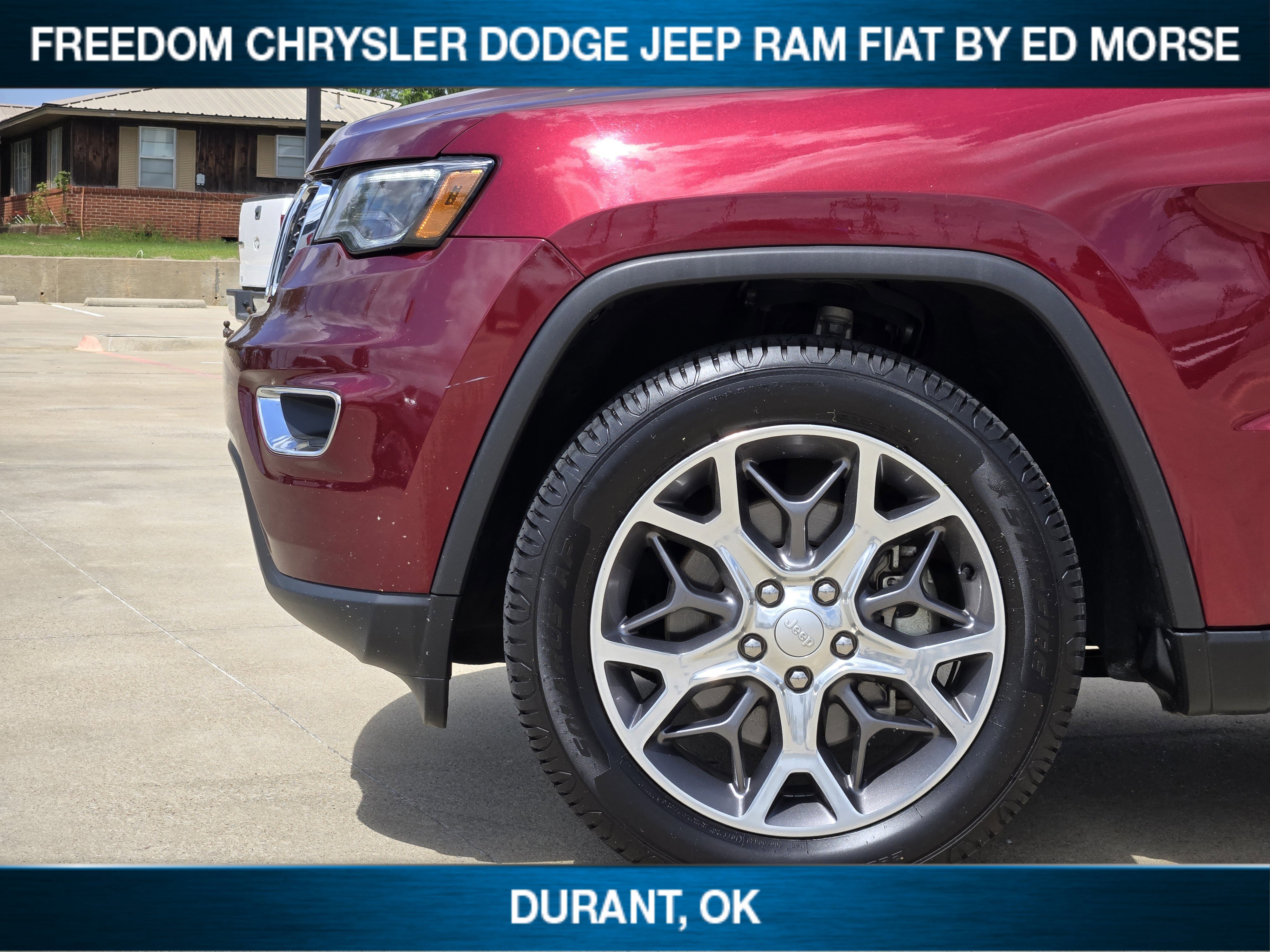 Used 2022 Jeep Grand Cherokee Limited w/ Trailer Tow Group IV image 6