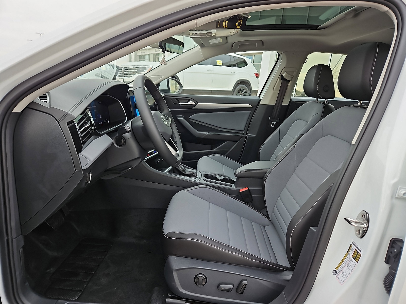 New 2026 Volkswagen Jetta SE image 10