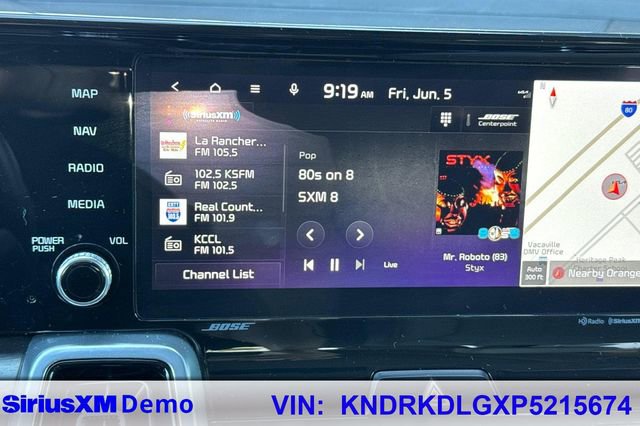 Certified 2023 Kia Sorento SX Prestige w/ Panoramic Sunroof Package AWD/4WD image 38