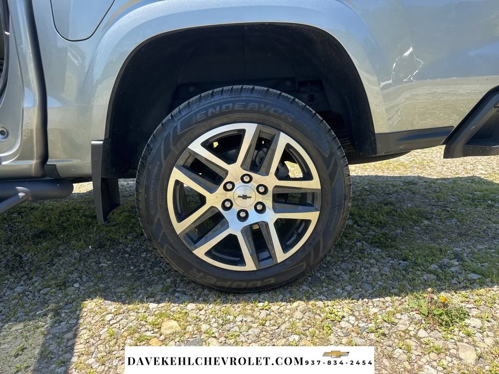 Used 2023 Chevrolet Colorado Z71 w/ Z71 Convenience Package 2 AWD/4WD image 48