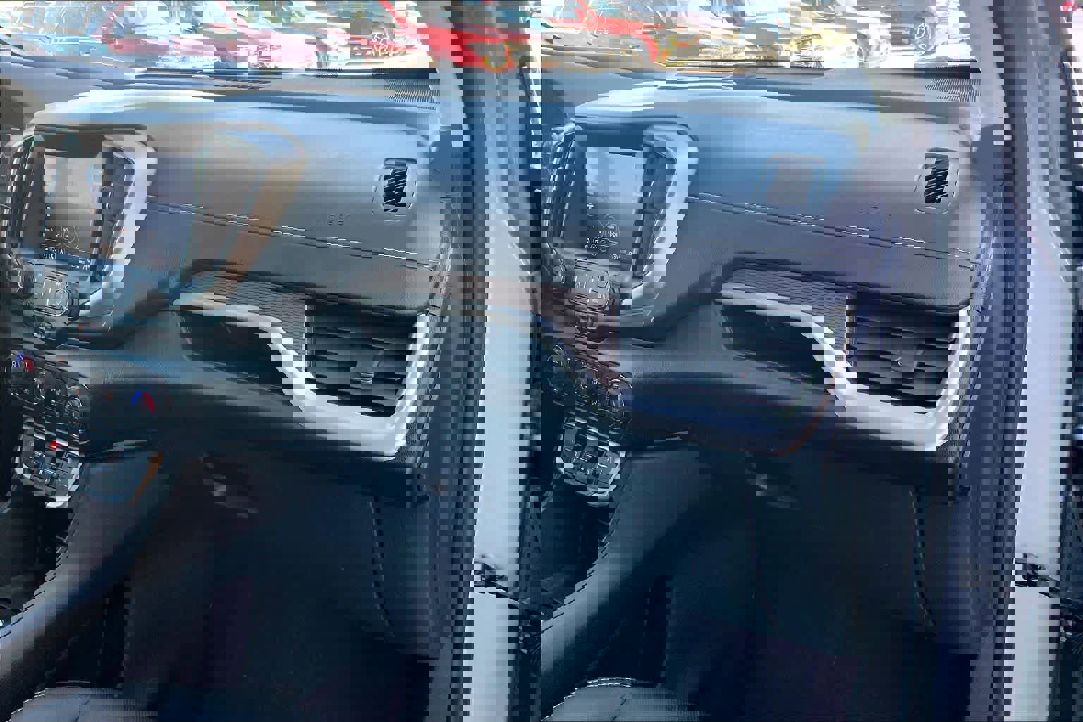 Used 2024 GMC Terrain Denali w/ Denali Premium Package image 16