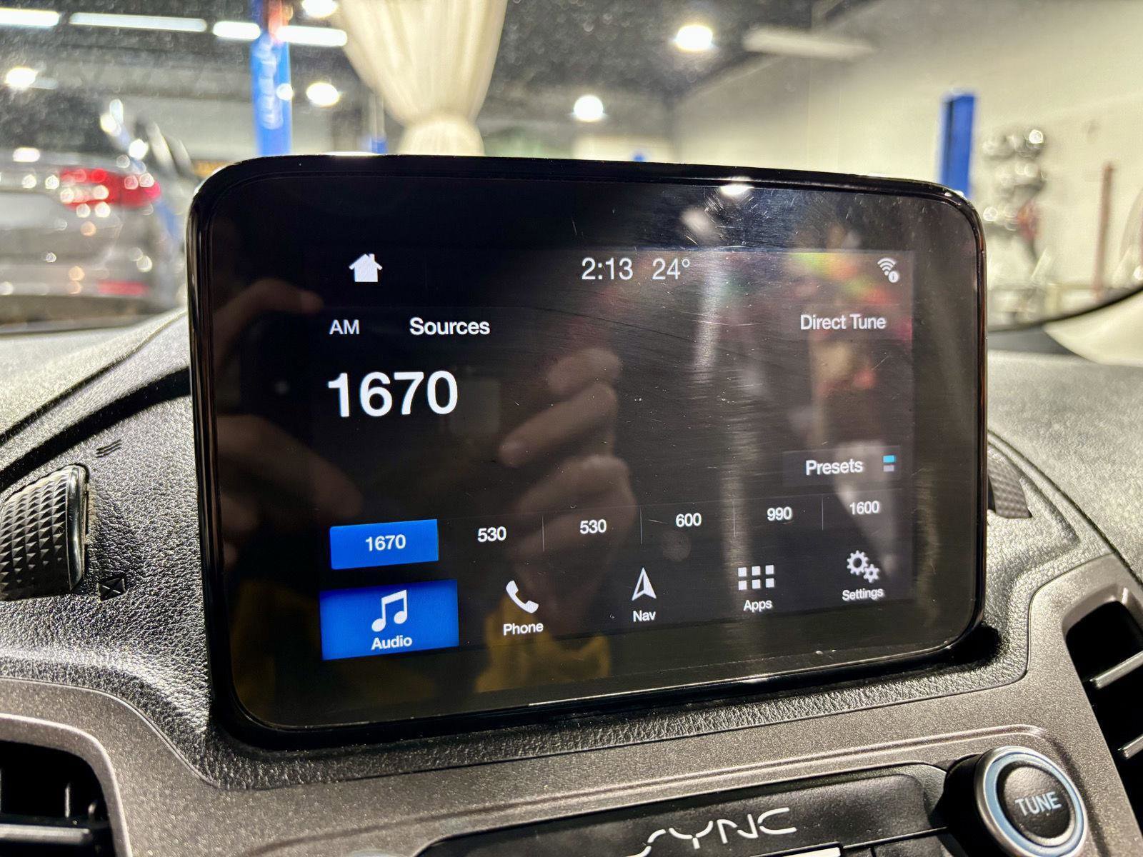 Used 2019 Ford Transit Connect XLT w/ Driver-Assist Package image 38