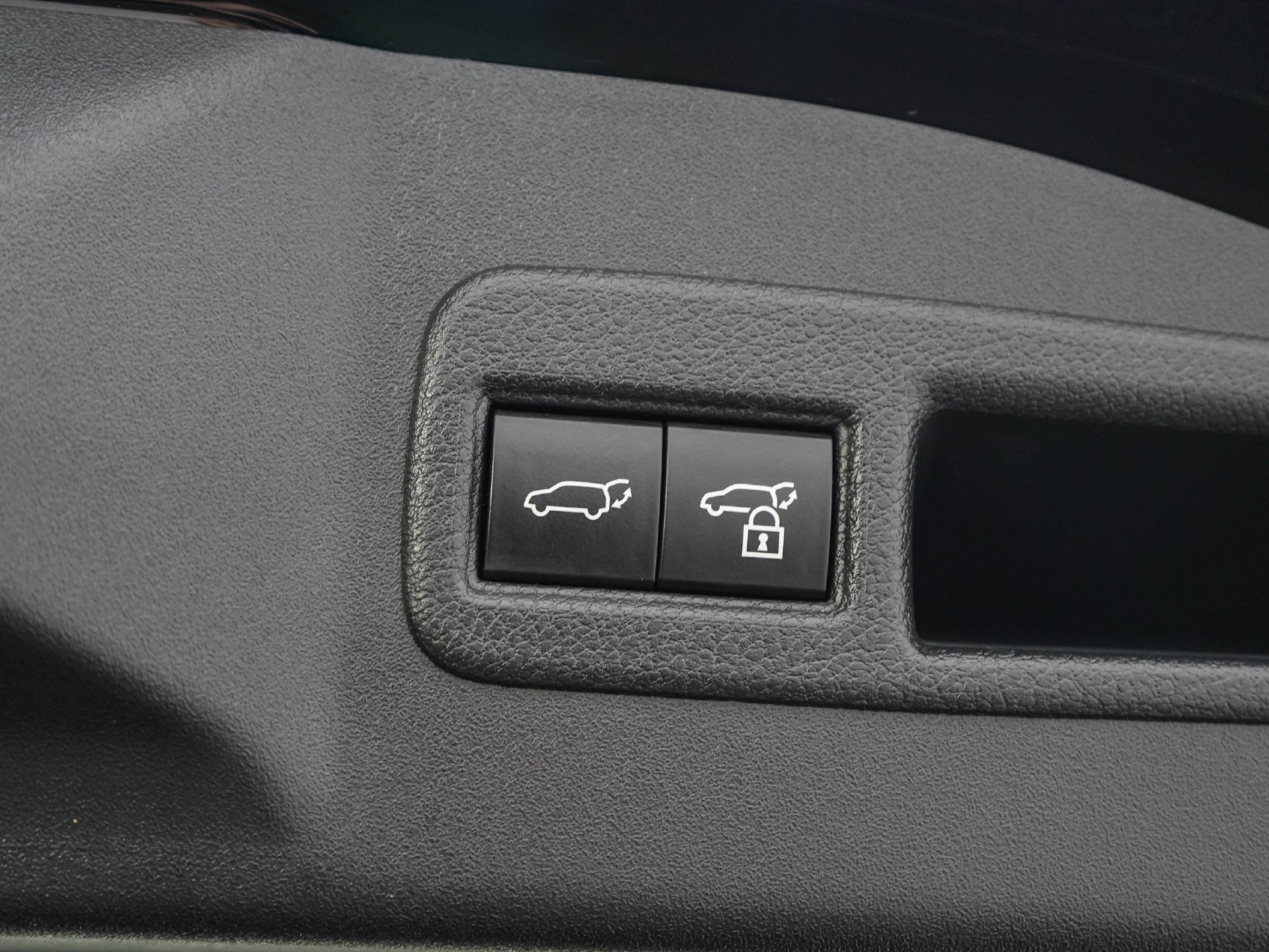 Used 2023 Subaru Solterra AWD image 11