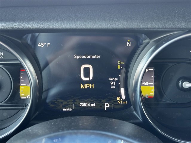 Used 2021 Jeep Wrangler Unlimited Sahara w/ Cold Weather Group image 27