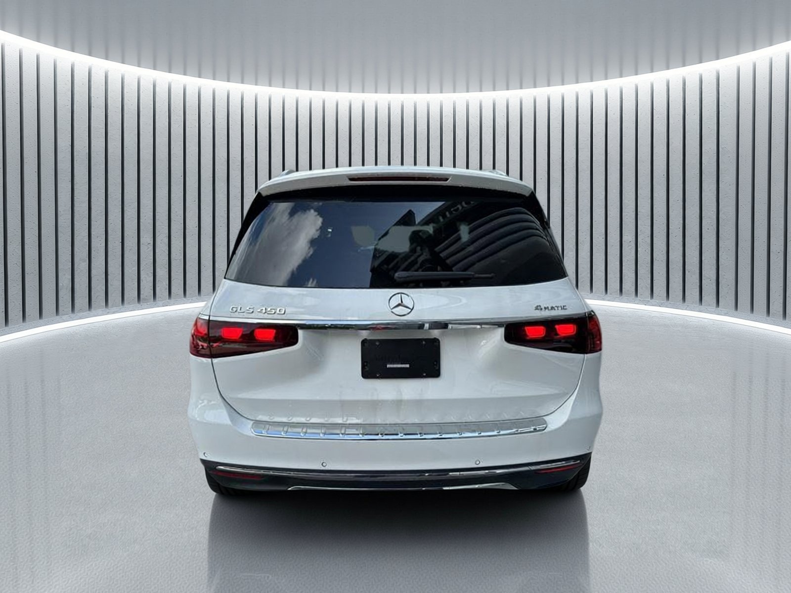New 2025 Mercedes-Benz GLS 450 4MATIC image 4