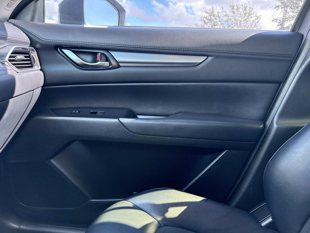 Used 2020 MAZDA CX-5 Touring image 27