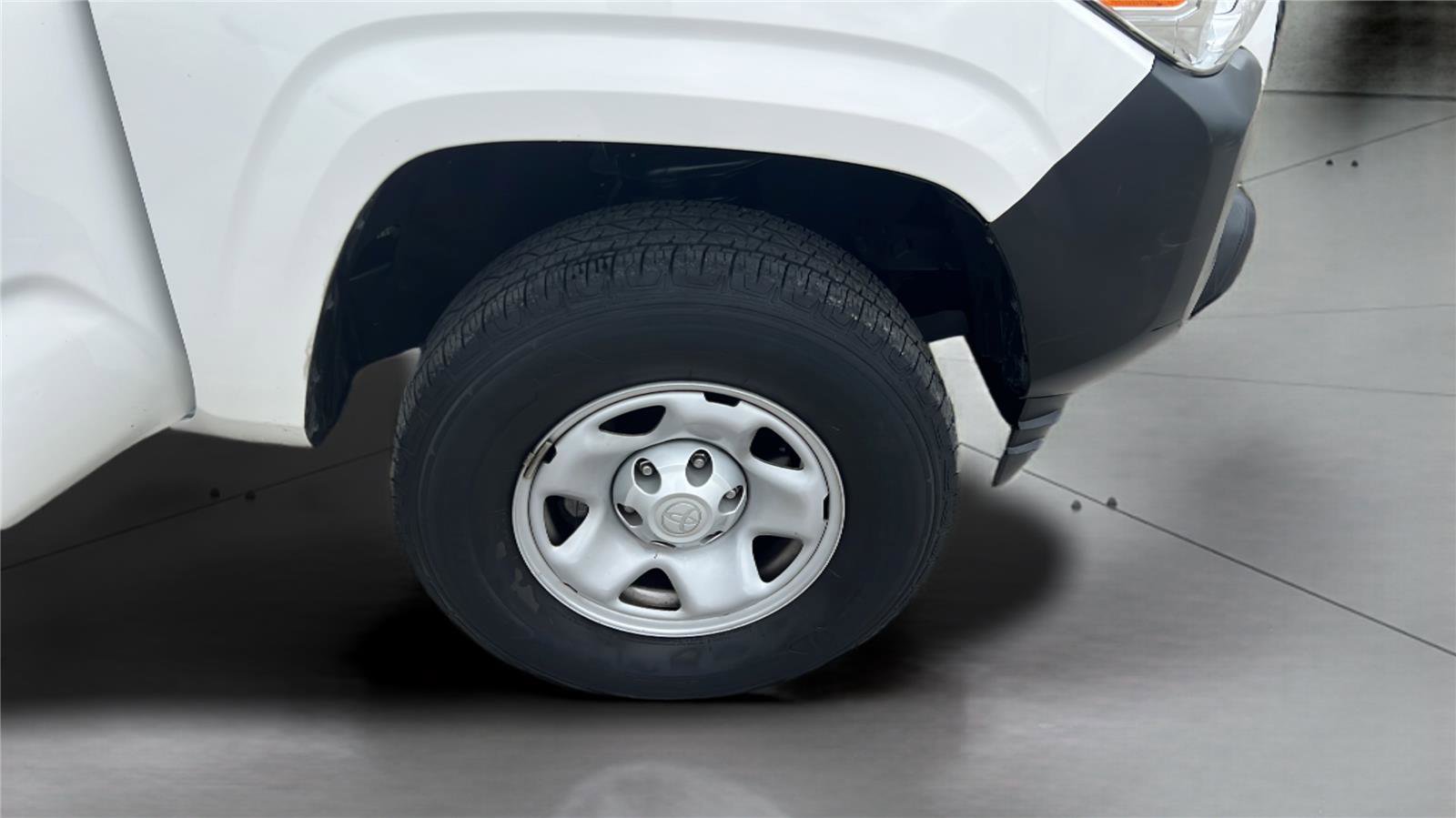 Used 2021 Toyota Tacoma SR RWD image 19