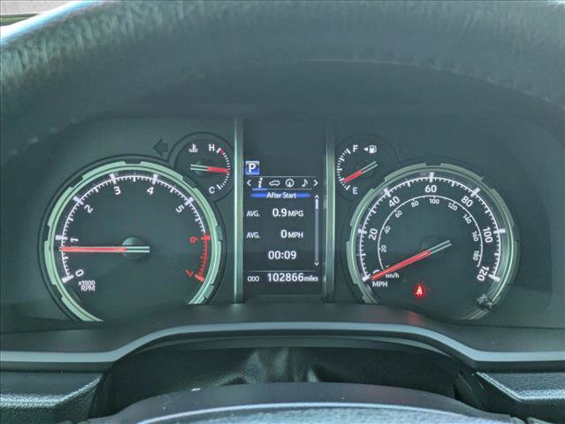 Used 2020 Toyota 4Runner TRD Off-Road AWD/4WD image 11