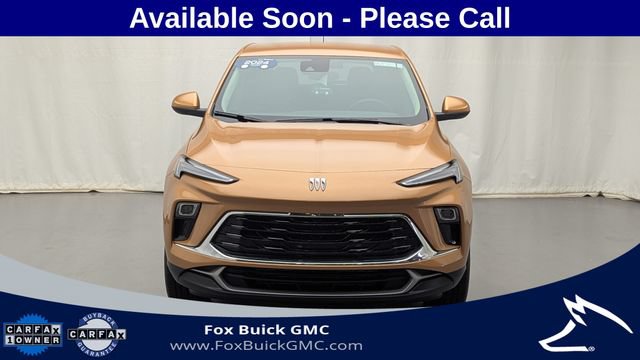 Used 2024 Buick Encore GX Preferred w/ Comfort Package FWD image 3