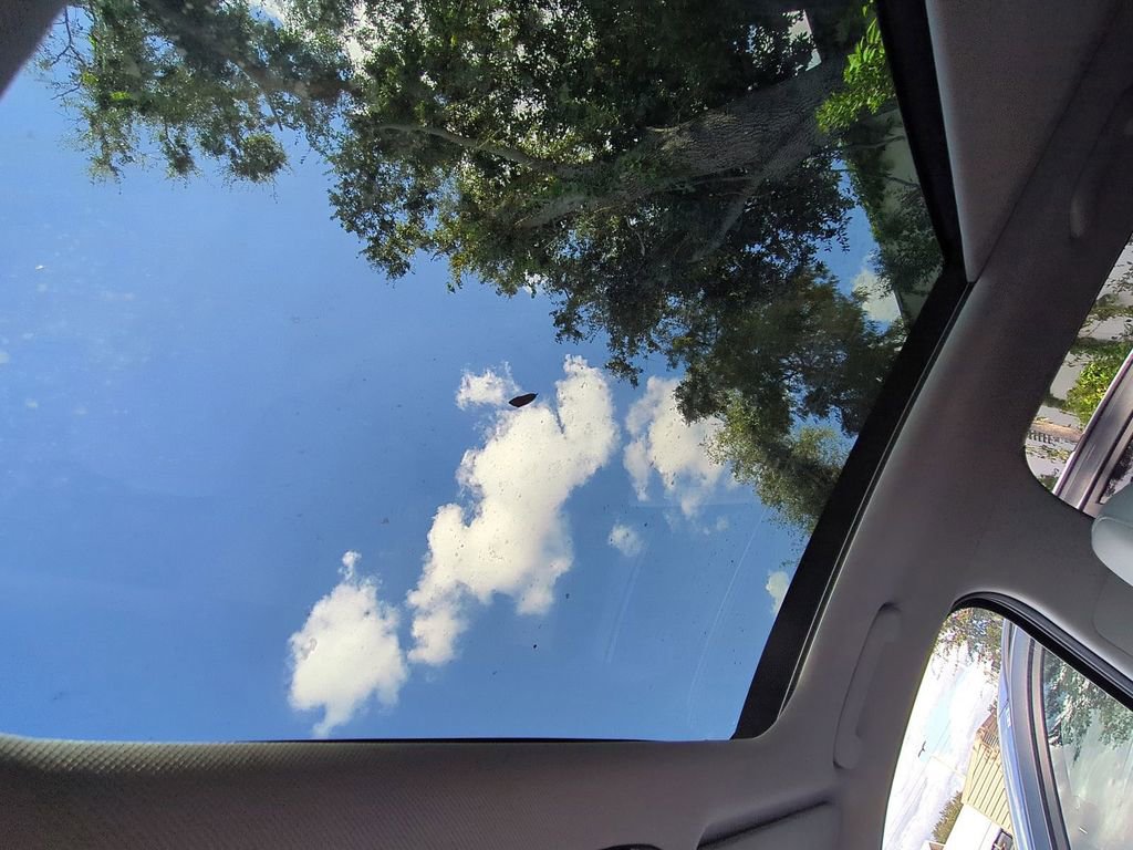 New 2026 Hyundai Tucson Limited image 24