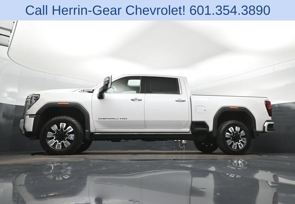 Used 2024 GMC Sierra 2500 Denali w/ Denali Reserve Package AWD/4WD image 41