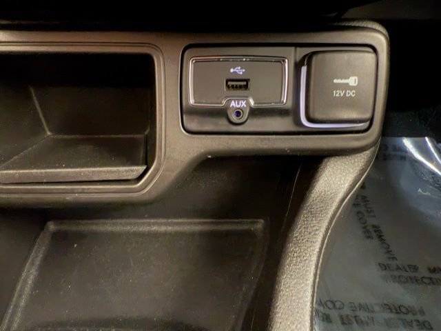 Used 2019 Jeep Renegade Altitude w/ Quick Order Package 22M image 35