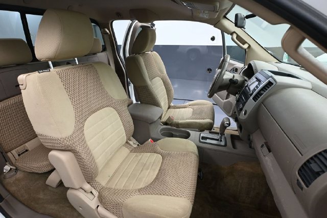 Used 2014 Nissan Frontier SV AWD/4WD image 36