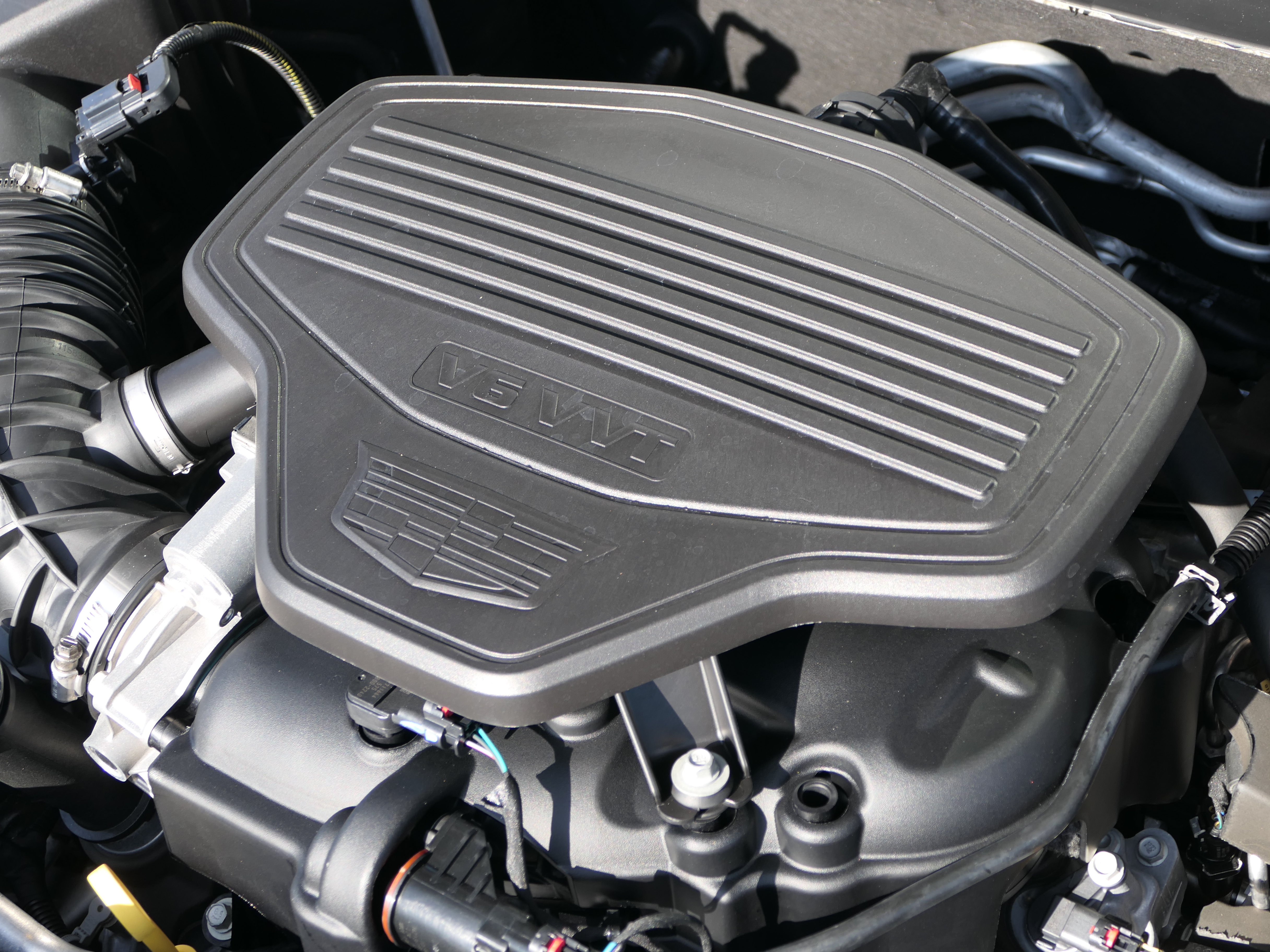 Certified 2025 Cadillac XT6 Premium Luxury FWD image 31
