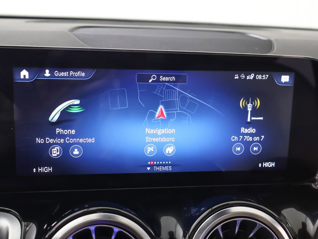 Used 2022 Mercedes-Benz GLB 250 4MATIC image 46