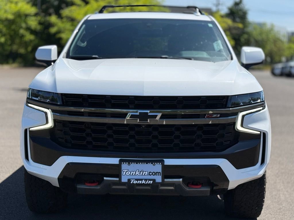 Used 2021 Chevrolet Tahoe Z71 w/ Luxury Package AWD/4WD image 8