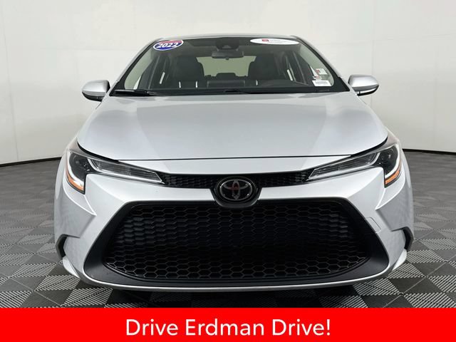 Certified 2022 Toyota Corolla LE FWD image 2