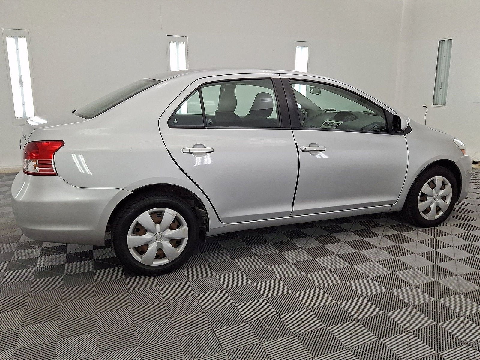Used 2007 Toyota Yaris S FWD image 14
