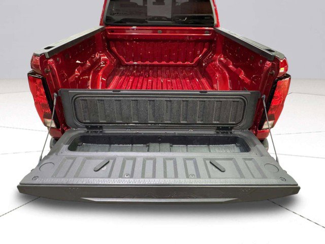 Used 2024 Chevrolet Colorado LT w/ LT Convenience Package II image 77