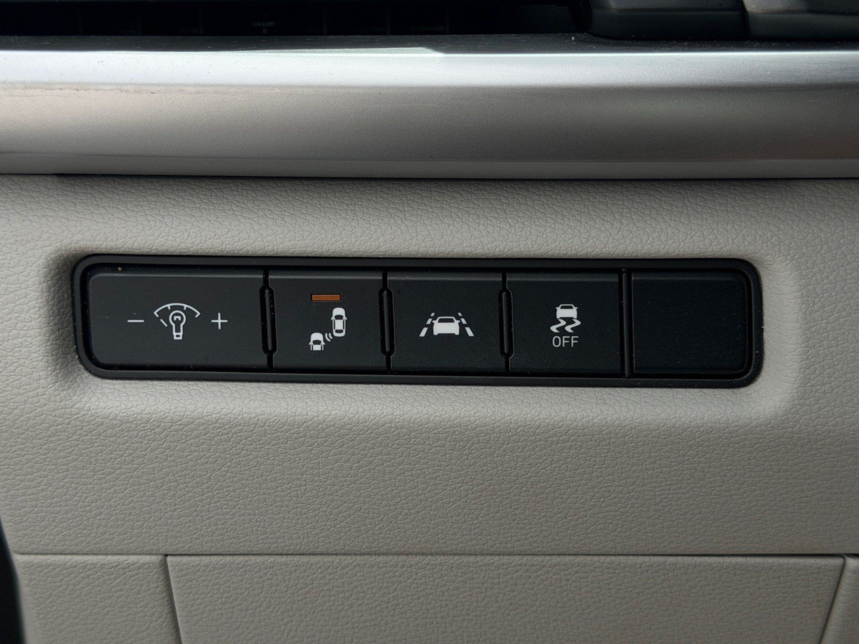 Used 2021 Kia Telluride S FWD image 34