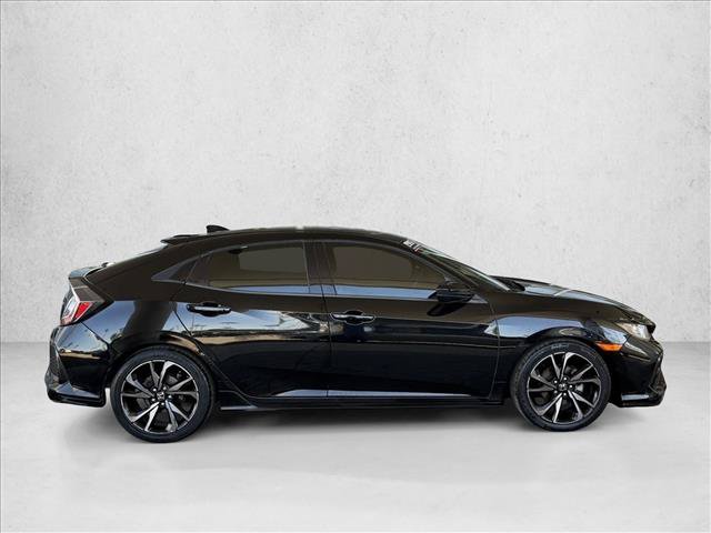 Used 2017 Honda Civic Sport image 4