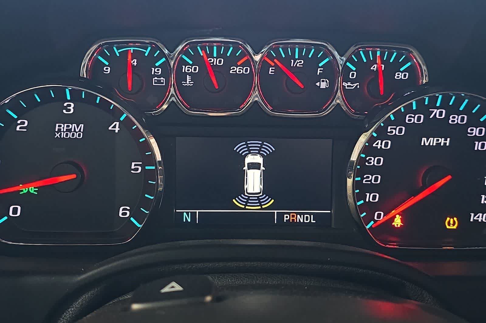Used 2017 Chevrolet Tahoe LT w/ Luxury Package AWD/4WD image 25