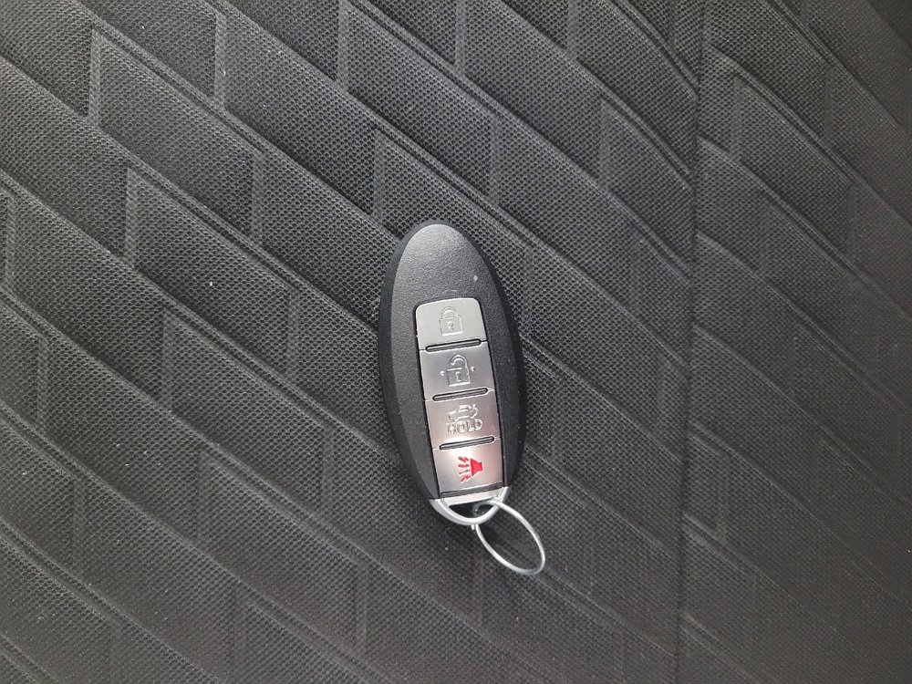 Used 2021 Nissan Kicks SV FWD image 32