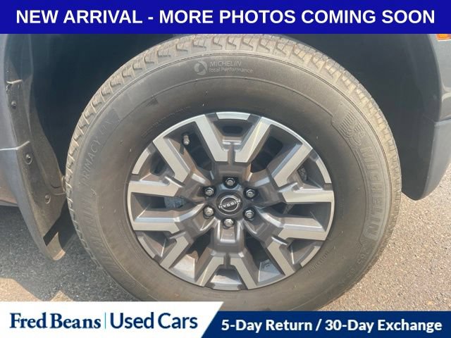 Used 2023 Nissan Frontier SV w/ Technology Package AWD/4WD image 13