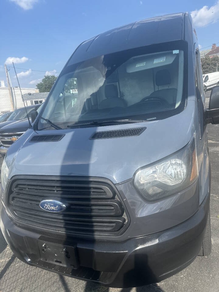 Used 2019 Ford Transit 250 148 High Roof Extended RWD image 5