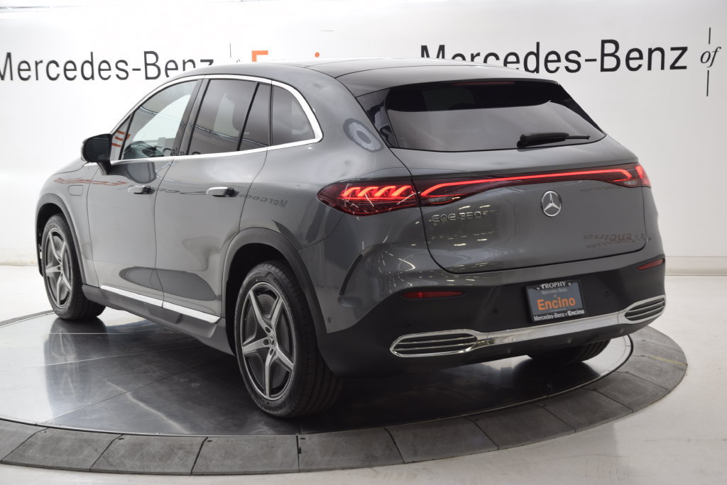 Certified 2023 Mercedes-Benz EQE 350+ SUV image 4