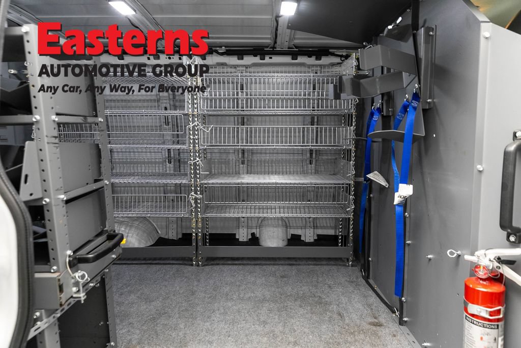 Used 2021 Chevrolet Express 2500 RWD image 18