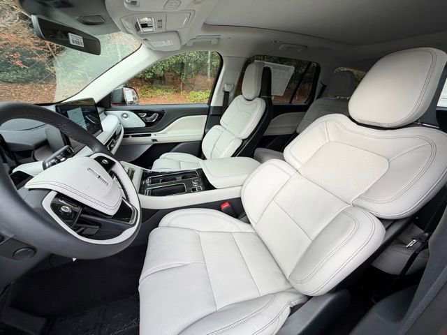 New 2026 Lincoln Aviator Reserve image 14