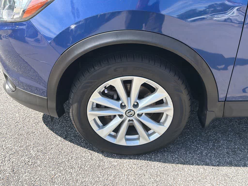 Used 2019 Nissan Rogue Sport SV AWD/4WD image 9