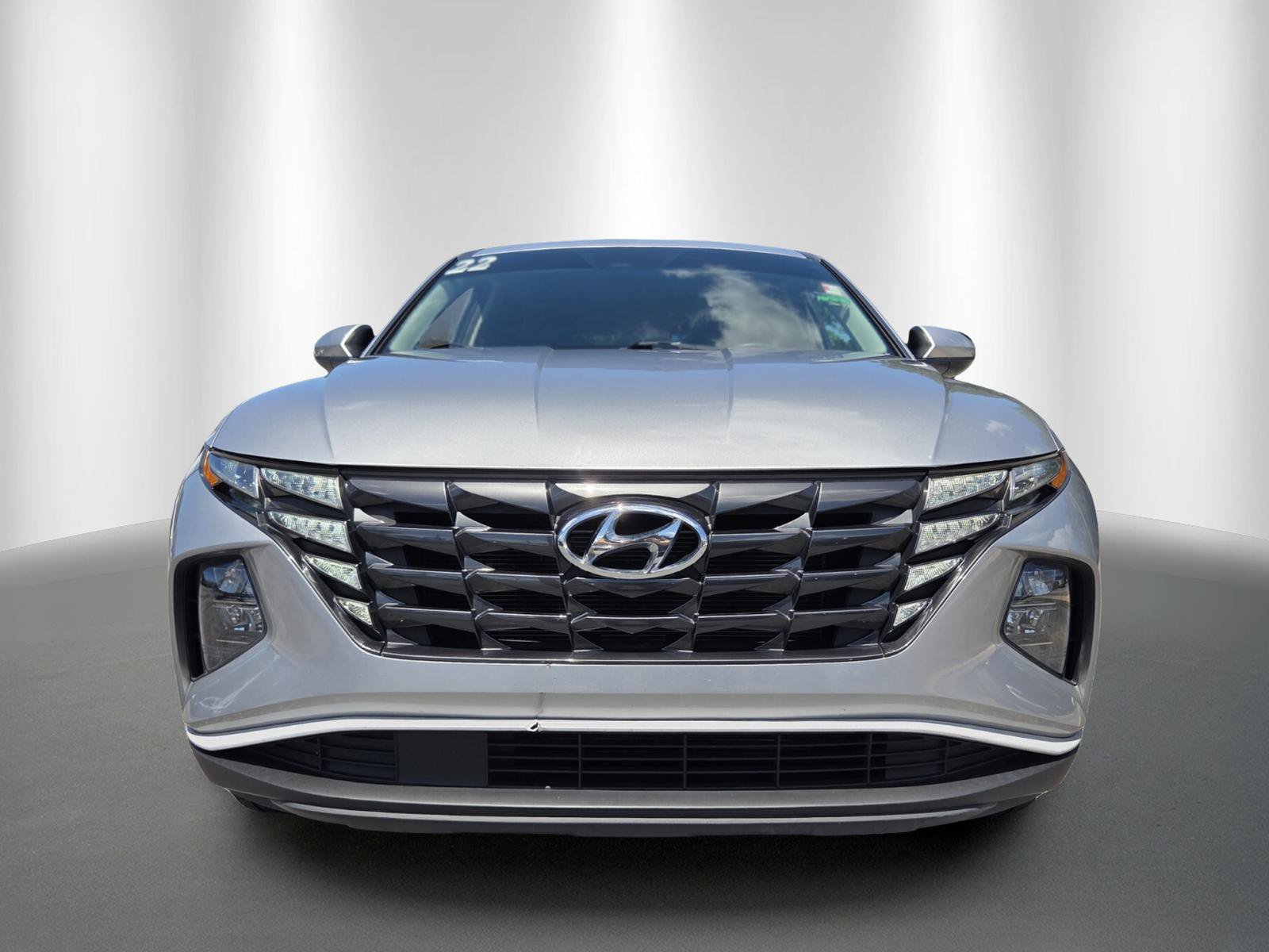 Used 2022 Hyundai Tucson SE FWD image 2