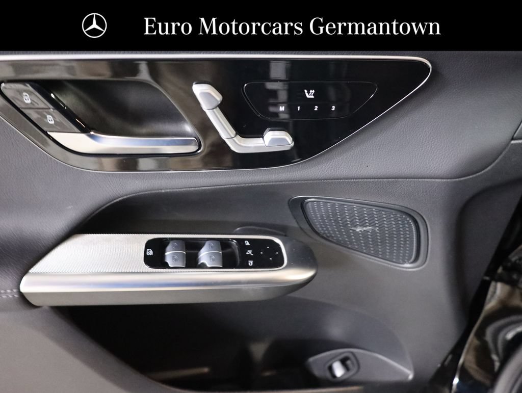 Certified 2026 Mercedes-Benz GLC 300 4MATIC image 10
