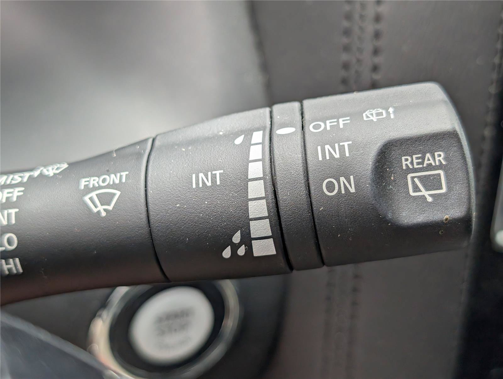 Used 2024 Nissan Armada SL w/ Midnight Edition Package RWD image 28