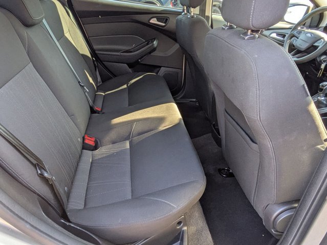 Used 2018 Ford Focus SE image 18